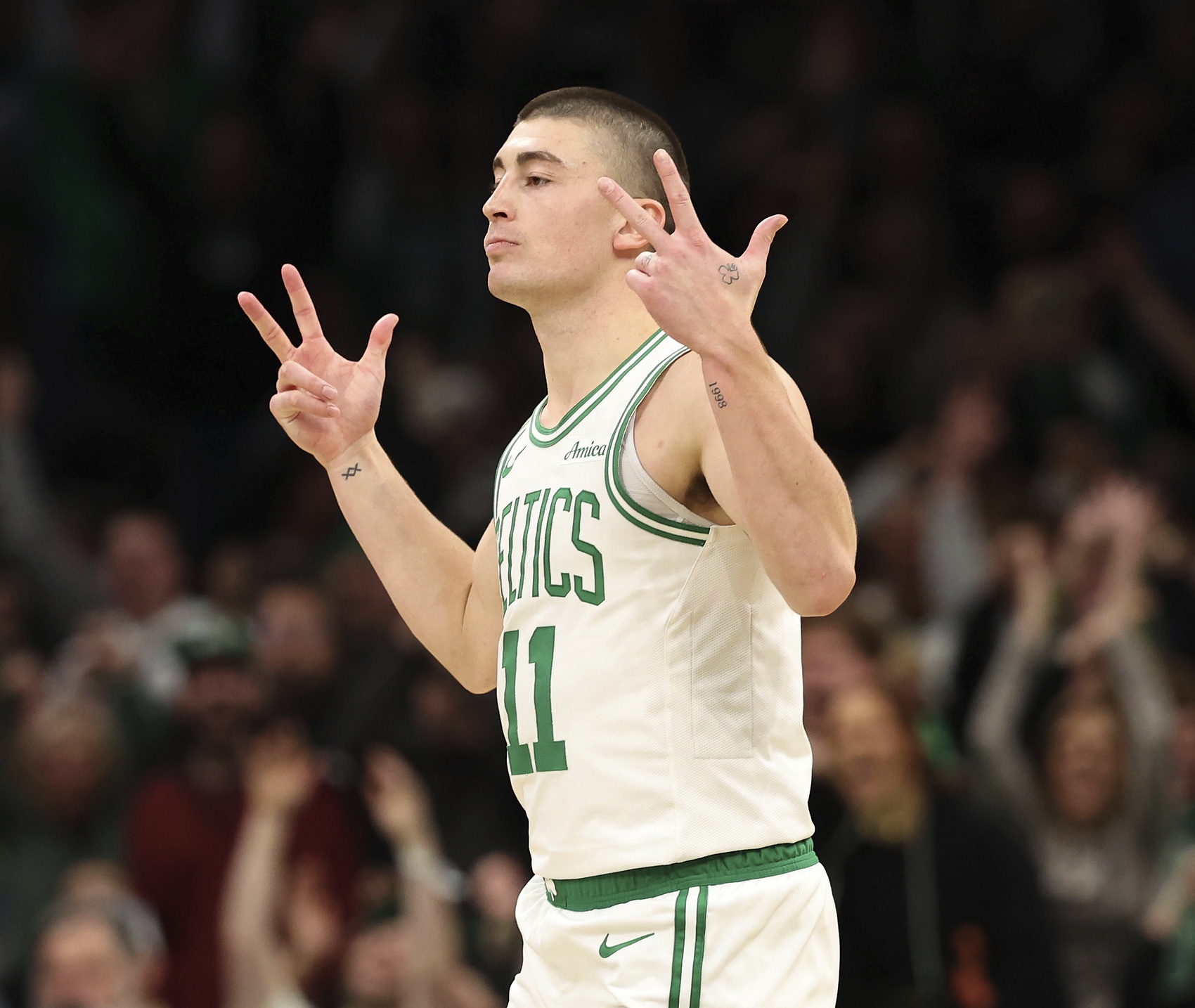 世界杯客户端升级说明-23分4板！普里查德：手指伤势已困扰了我一个月 但问题不大